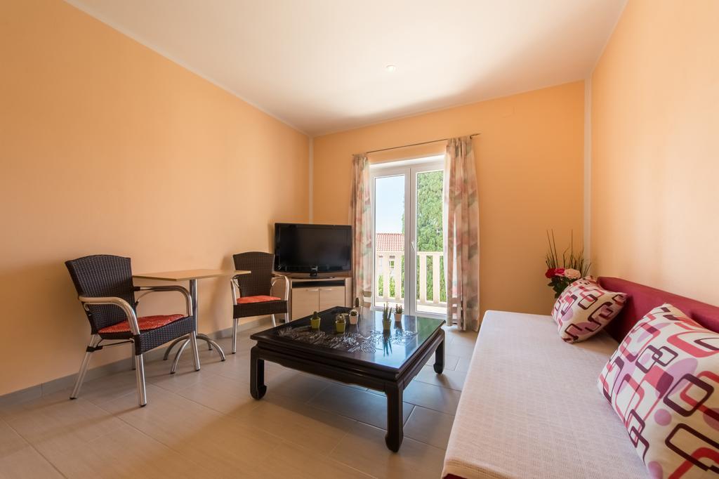Apartment Puko Bol Oda fotoğraf